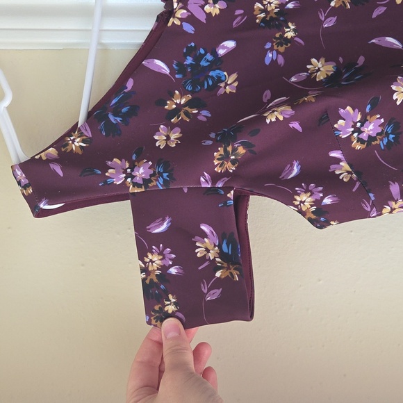 Alexia Admor Floral Dress M Robyn NWT $150 - Picture 4 of 10